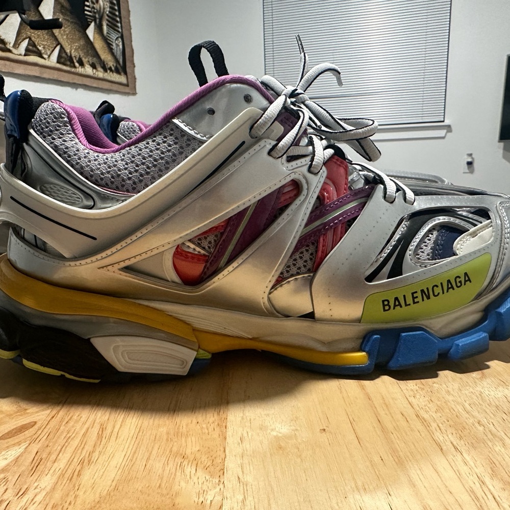 Balenciaga Purple and Black Sneakers - Picture 13 of 16